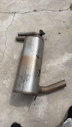 BMW stock muffler 328i