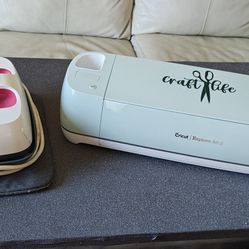 Cricut Explore Air 2 And Easy Press Bundle 