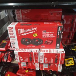 Milwaukee M18 Redlithium Xc5.0 Starter Kit 