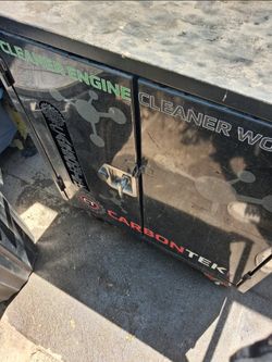 CarbonTek Hydrogen Engine Cleaning Cabinet