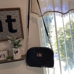 BLACK MICHAEL KORS CROSSBODY