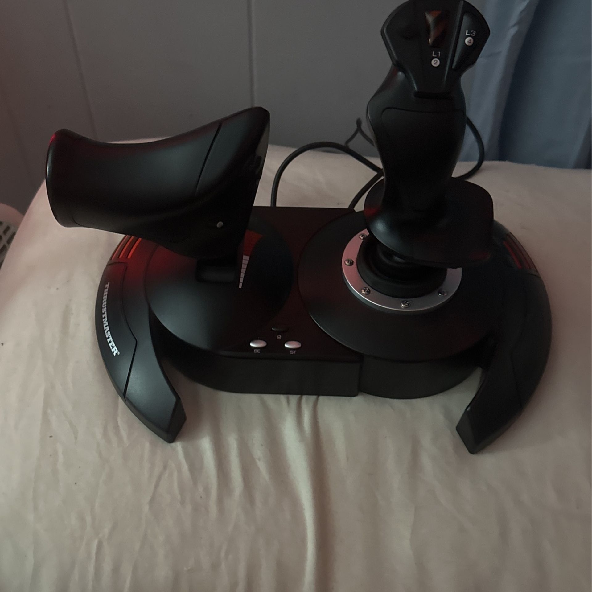 Thrust Master Joystick And Throttle