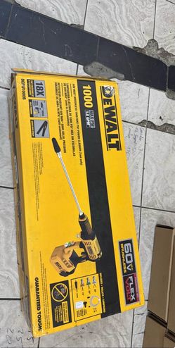 Dewalt 60v cordless 1000psi power washer tool only