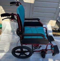 Ultra lightweight Transport Wheelchair