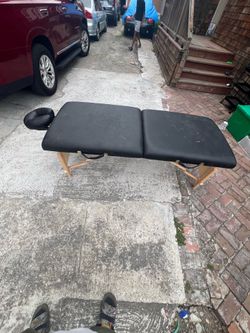 Massage bench