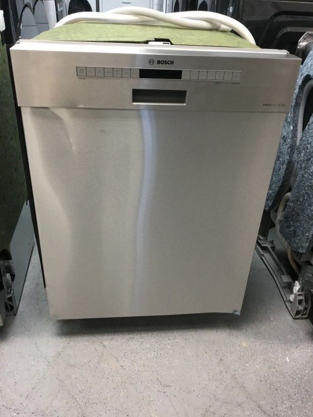 Bosch Built-In Built-In (Dishwasher) Stainless steel Model SHE53B75UC - 2682