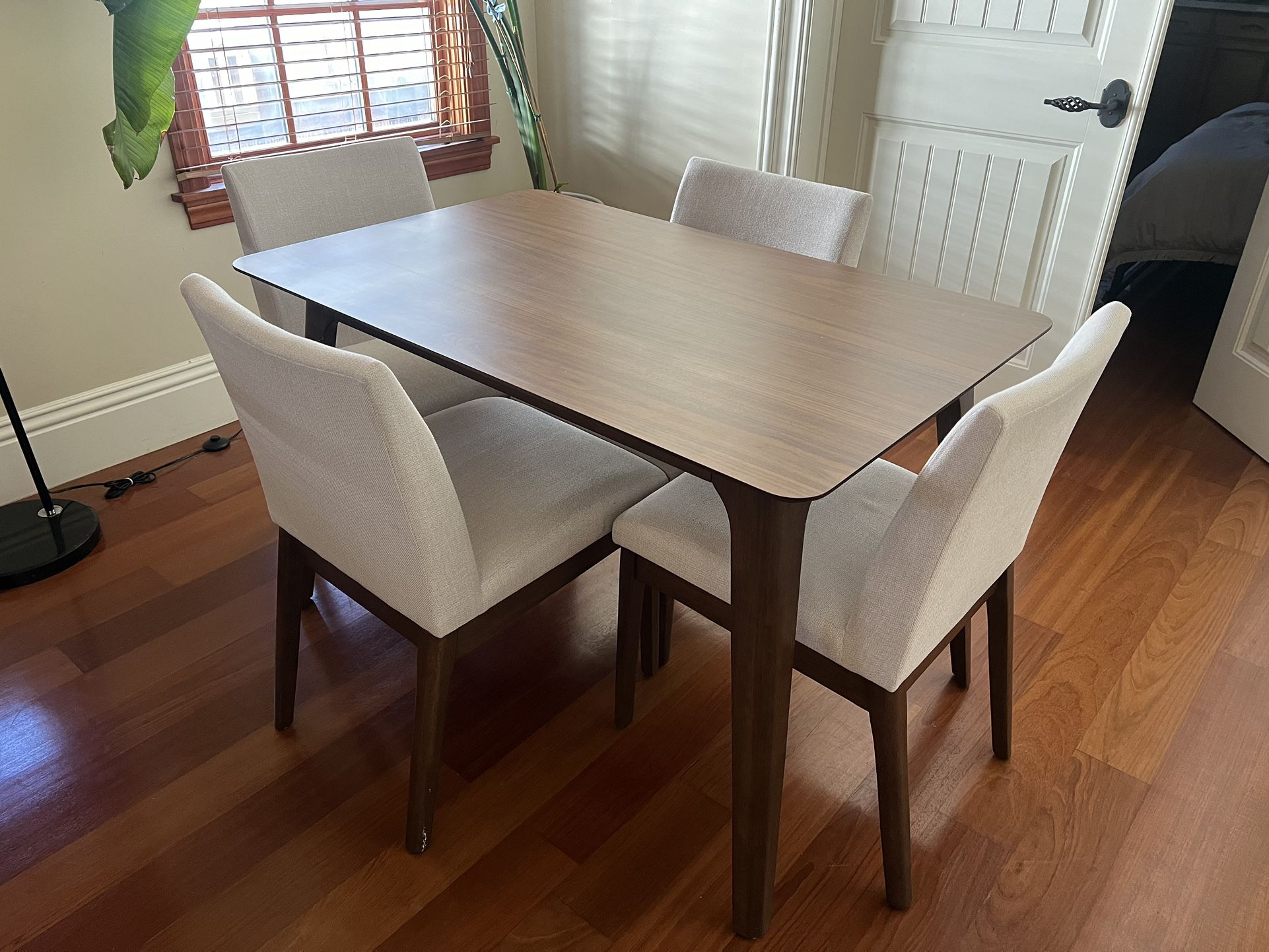 Moving Sale: Pier 1 Dining Table Set 