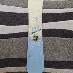 Morrow Lotus Snowboard 149 for Sale in Chino Hills, CA - OfferUp