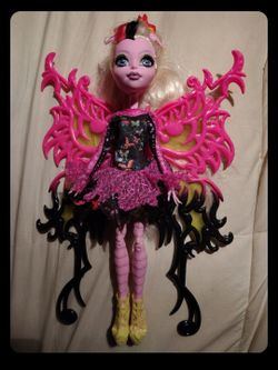 Monster High Freaky Fusion Bonita Femur Doll