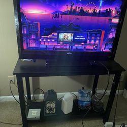 Tv With Roku. And Stand
