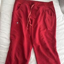 Figs Red