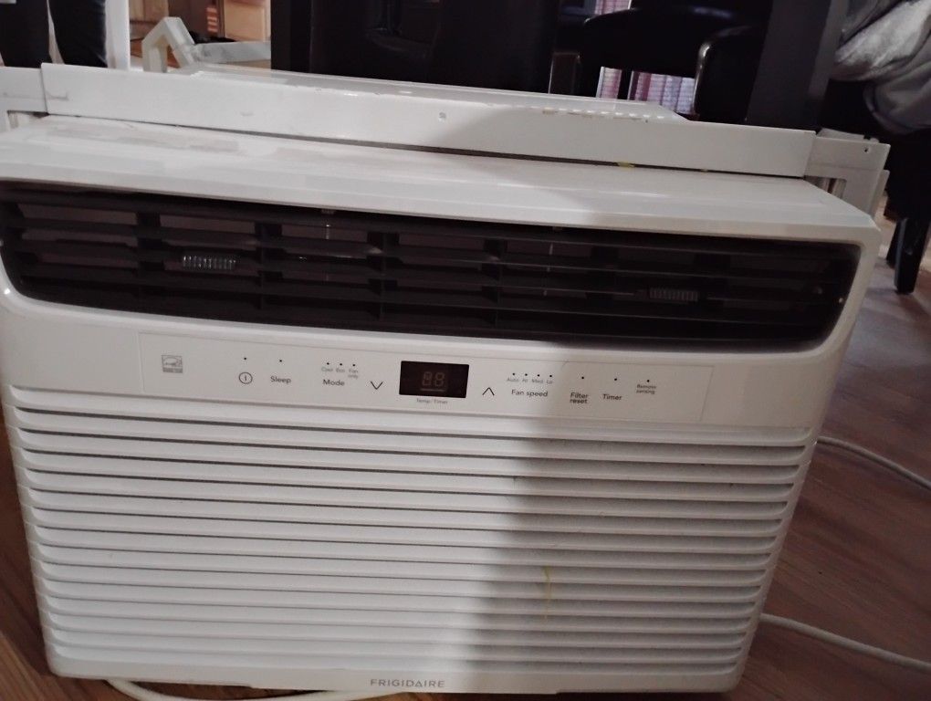 WINDOW AC