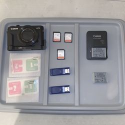  Canon G7X Mark II W/ Accessories & Extra battery 