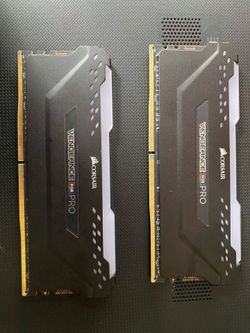 2x Corsair Vengeance PRO RGB 32GB Ram