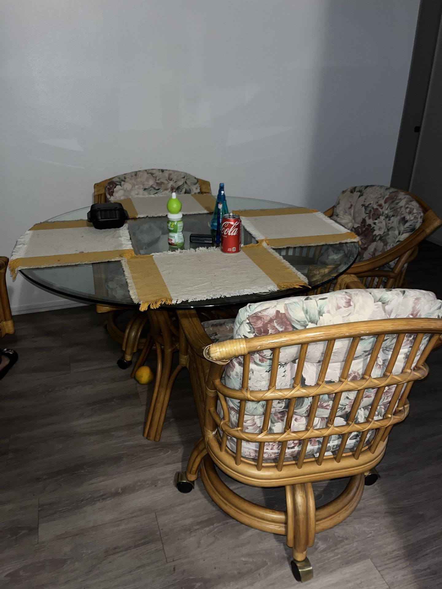 Glass Table & 4 Chairs