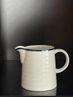 Crate and Barrel Roulette (blue band) coffee set