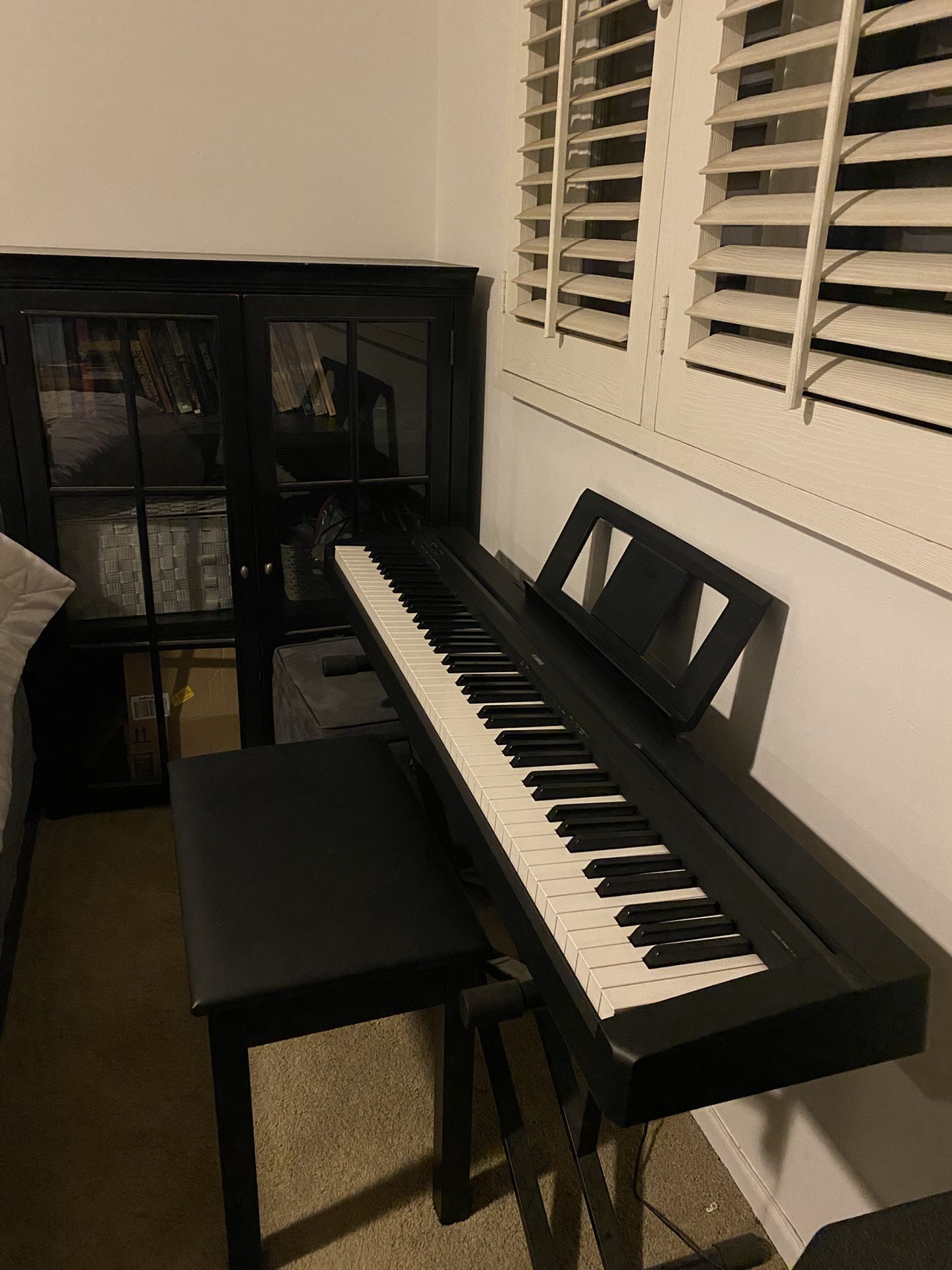 Yamaha (P-71) 88-Key Digital Piano WITH Bench and Stand