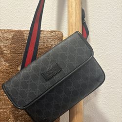 GUCCI Logo Stripe Web Chest Bag Belt Waist Bag Men's Black
