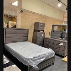 BRAND NEW COMPLETE BEDROOM SET FOR $899