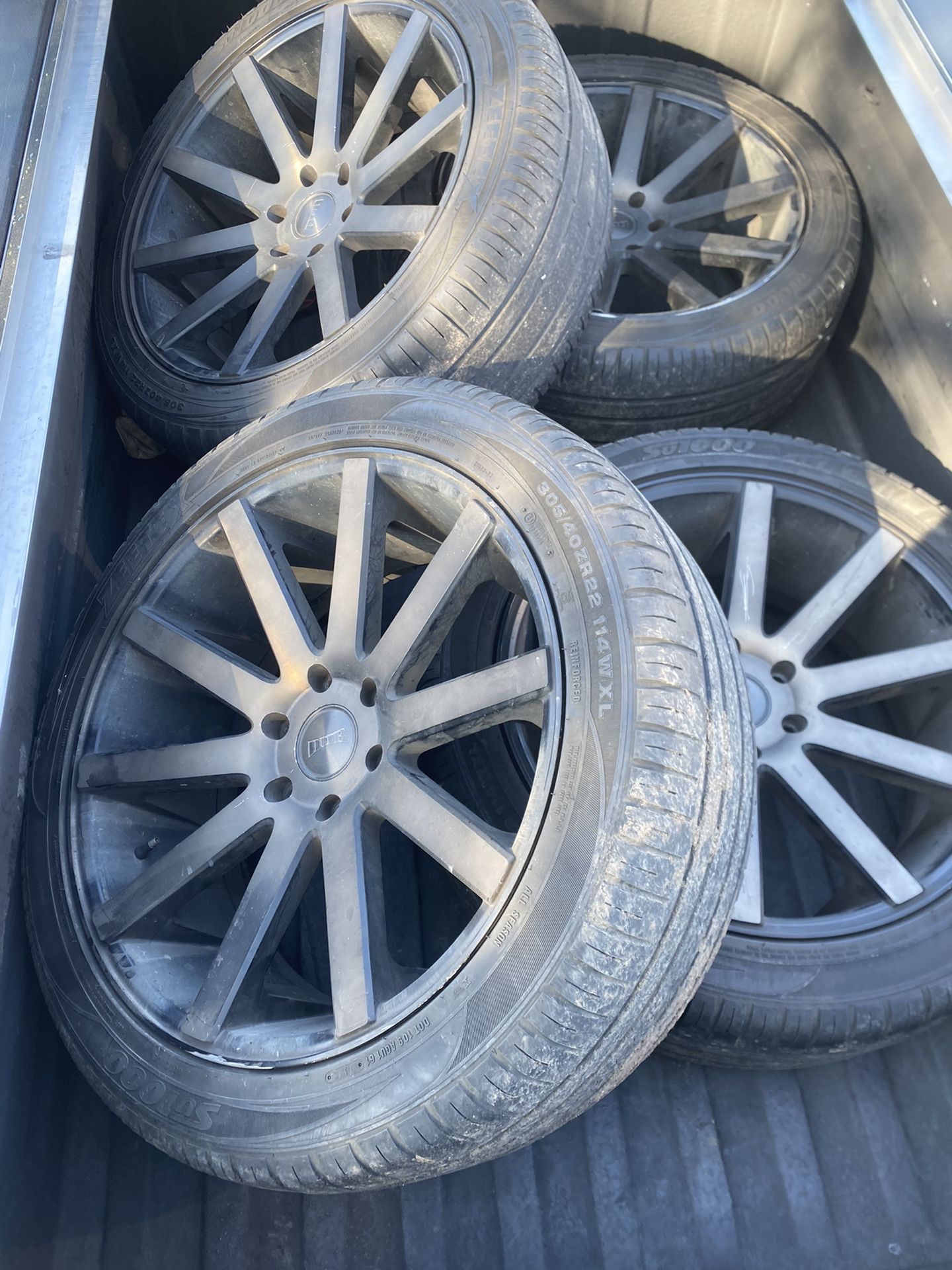 Chevy Wheels 22” 6x139.7