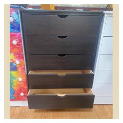 5 drawers dresser / Five drawers dresser
