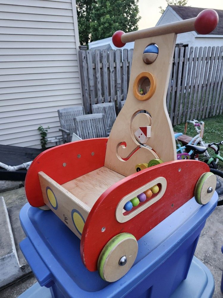 Hape Wood Push Pull Toy