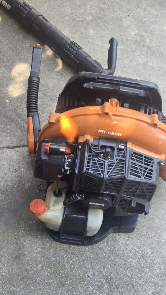Echo Gas Leaf Blower Model PB-580H