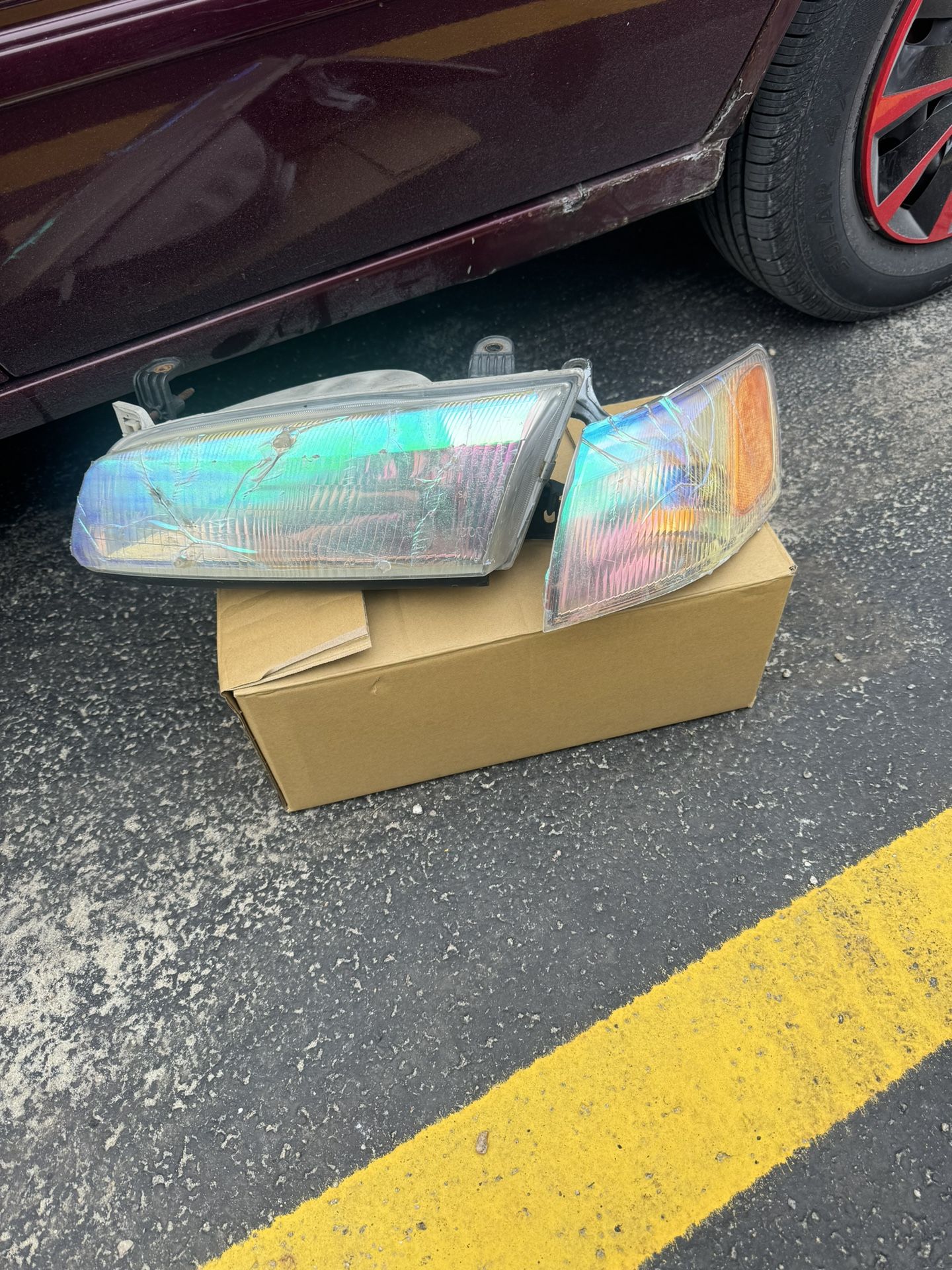 97-99 Toyota Camry Headlights+corner Lights 