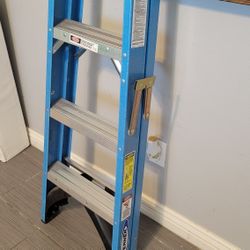 4 FT LADDER 