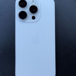 Apple iphone 15 pro 256GB  unlocked