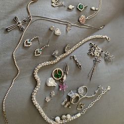 Sparkle, jewelry, clean out $50