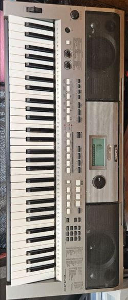 Yamaha psr e443