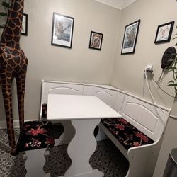 breakfast nook