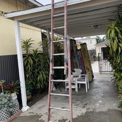 Excellent Condition Two Way Fiberglass Ladder 