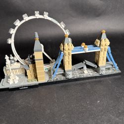 London Lego Assembled 
