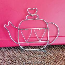 Silver Tone Wire Frame Tea Pot Shaped Trivet W/ Hearts