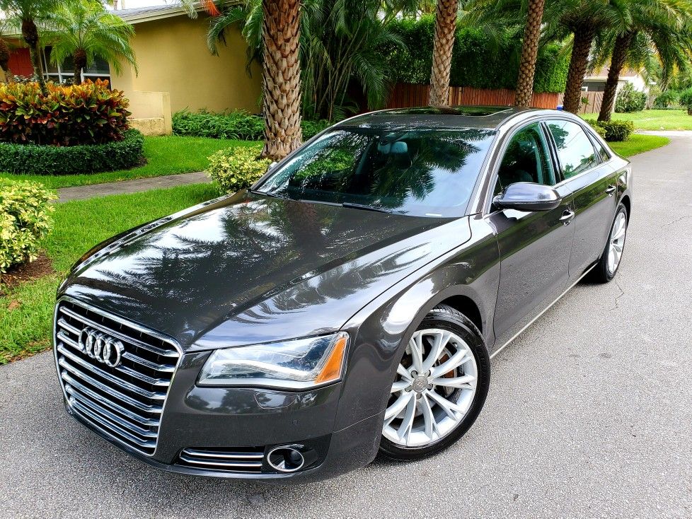 2012 Audi A8