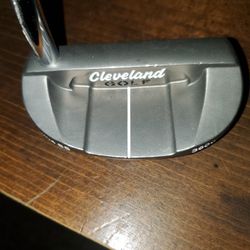 35inch RH Cleveland Huntington Beach Collection Hlaf Mallet [no Club Head Cover]