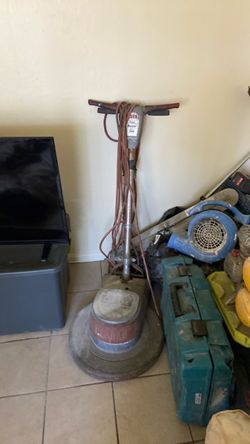 Floor polisher