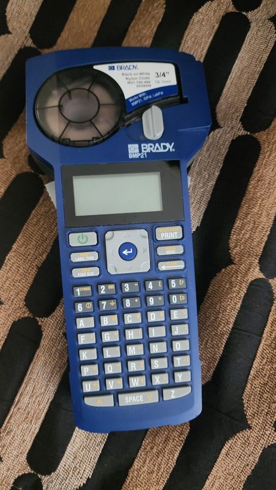 Brady BMP21 Label Maker Handheld Printer And Adapter Bundle