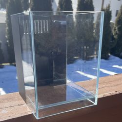 Lifegard Crystal 1.2 Gallon Fish Tank Or Betta Aquarium