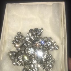 Large Vintage Brooch 