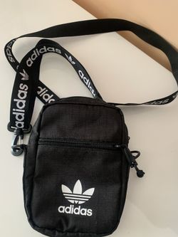 New Adidas Crossbody Festival Bag Multiple Pockets 