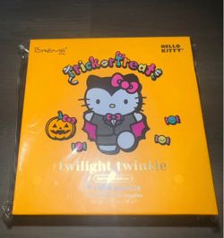 The Creme Shop Hello Kitty Trick or Treat Eyeshadow Palette  Brand New  