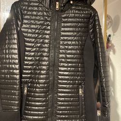 Chamarra Michael Kors Negra Nueva Size M $60