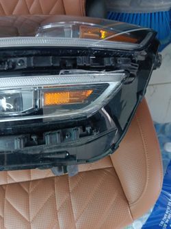 2023 Hyundai Genesis Leftside Headlight