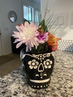 Sugar Skull Plant Pot