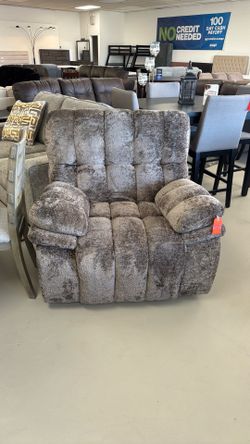 Rocker Recliner 👌🏼🔥
