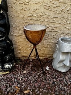 Vintage tiki plant holder