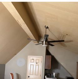 ‏ceiling fan , light